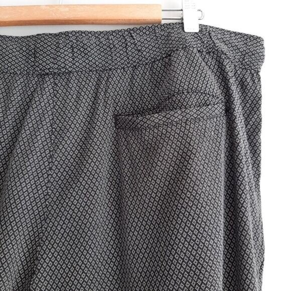 GAP Comfort Fit Jogger Stretch Waist Pull-On Light Casual Crop Pants B&W Sz XL - Picture 12 of 14